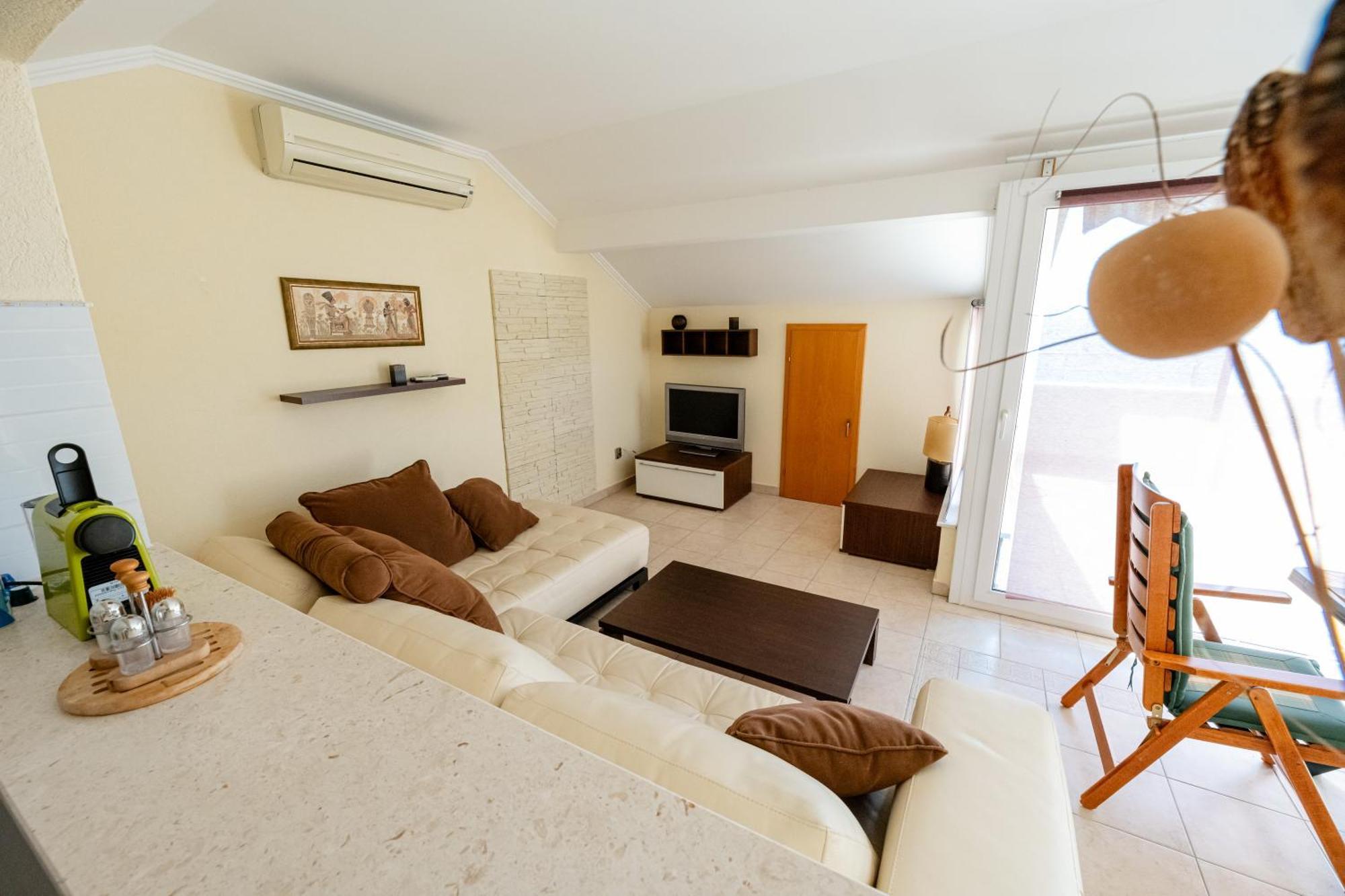 דראגה Sunsea Apartments מראה חיצוני תמונה