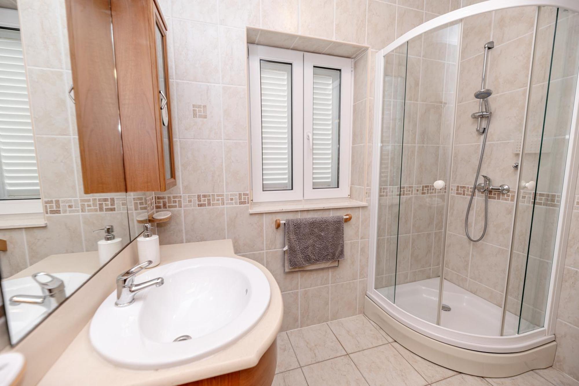 דראגה Sunsea Apartments מראה חיצוני תמונה
